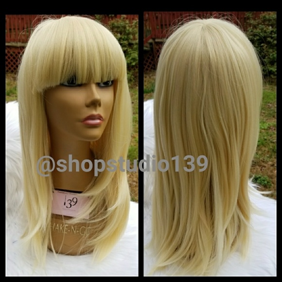 Human hair blonde wig with bangs 20inch - Picture 4 of 4